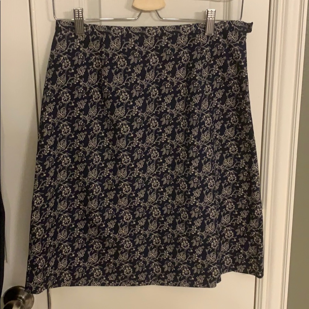 Eddie Bauer skirt